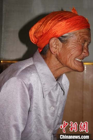 薩仁托婭拍攝的“草原母親”?！∷_仁托婭供圖