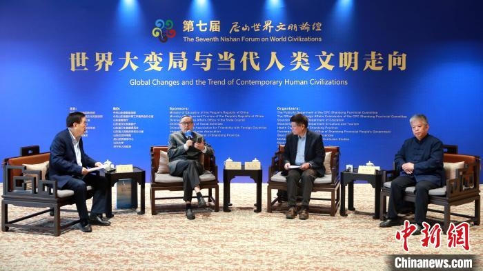 9月27日，第七屆尼山世界文明論壇首場高端對話舉行?！×籂?攝