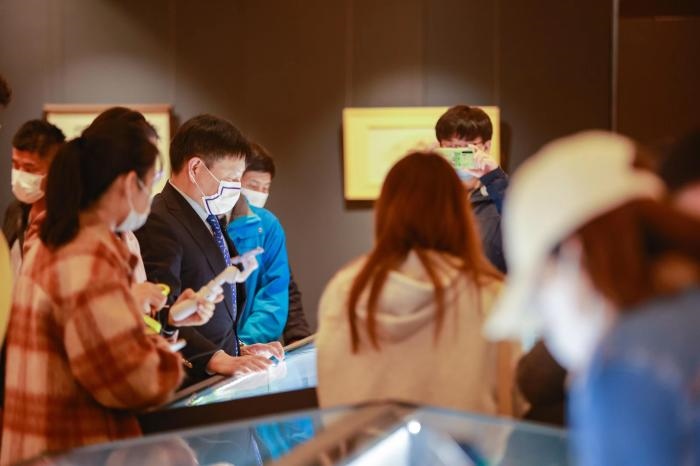 預(yù)展現(xiàn)場(chǎng)。拍賣行供圖