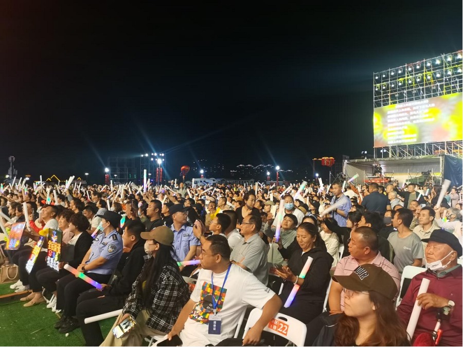 “如七而遇 相思烏?！边@場七夕主題音樂會甜出圈665.png