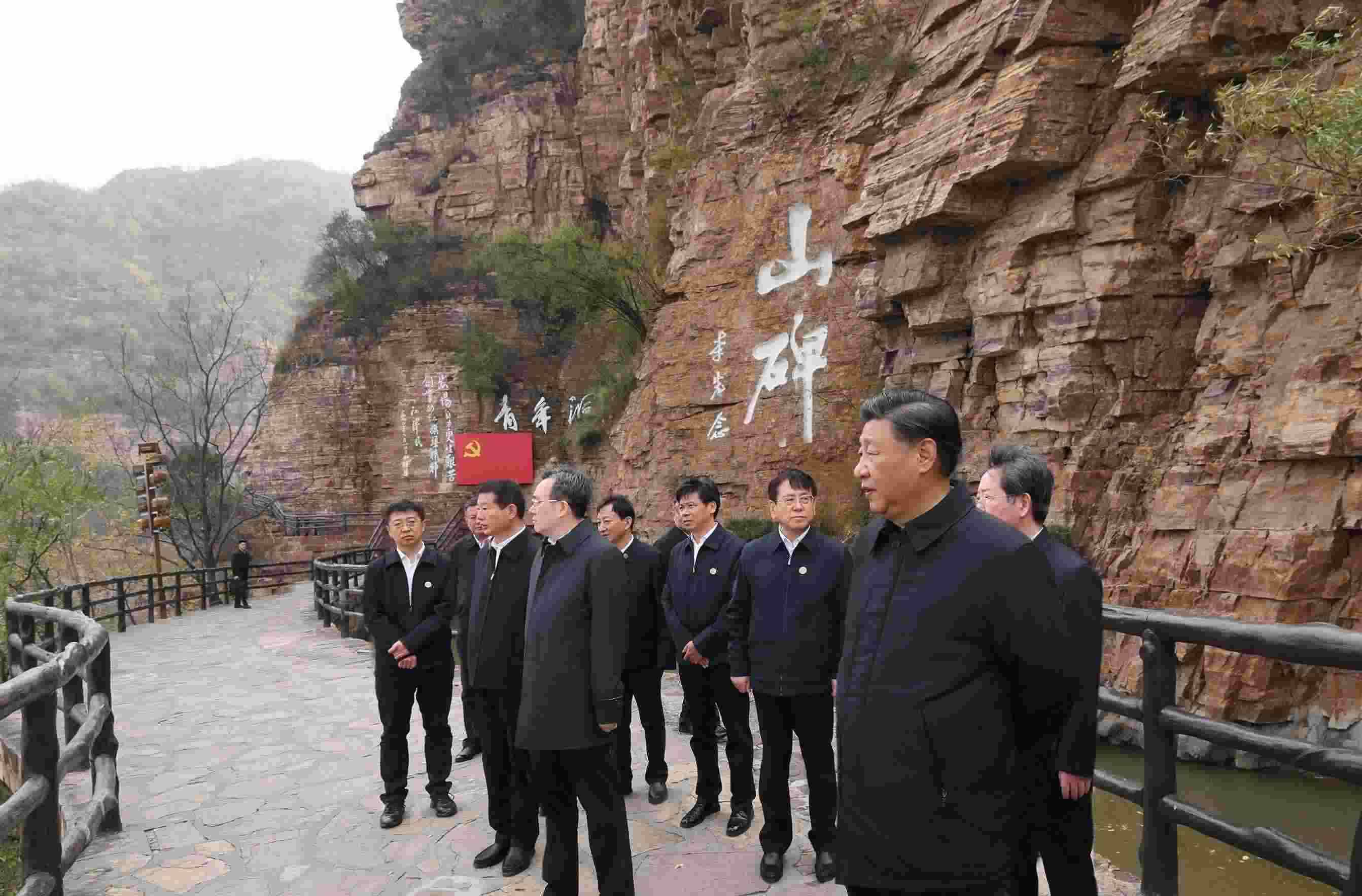 2022年10月28日，習(xí)近平總書記在河南安陽林州市紅旗渠青年洞考察。