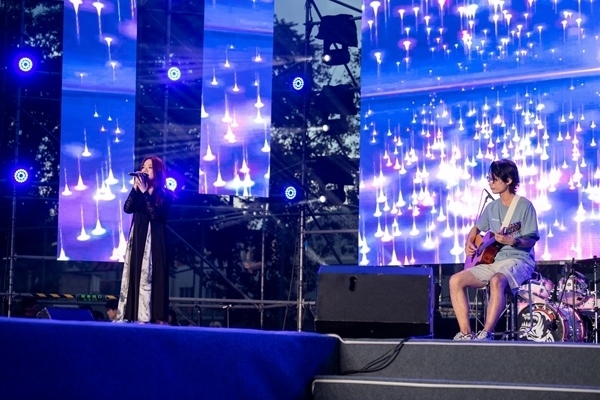 歌會(huì)現(xiàn)場(chǎng)。人民網(wǎng)記者 翁奇羽攝