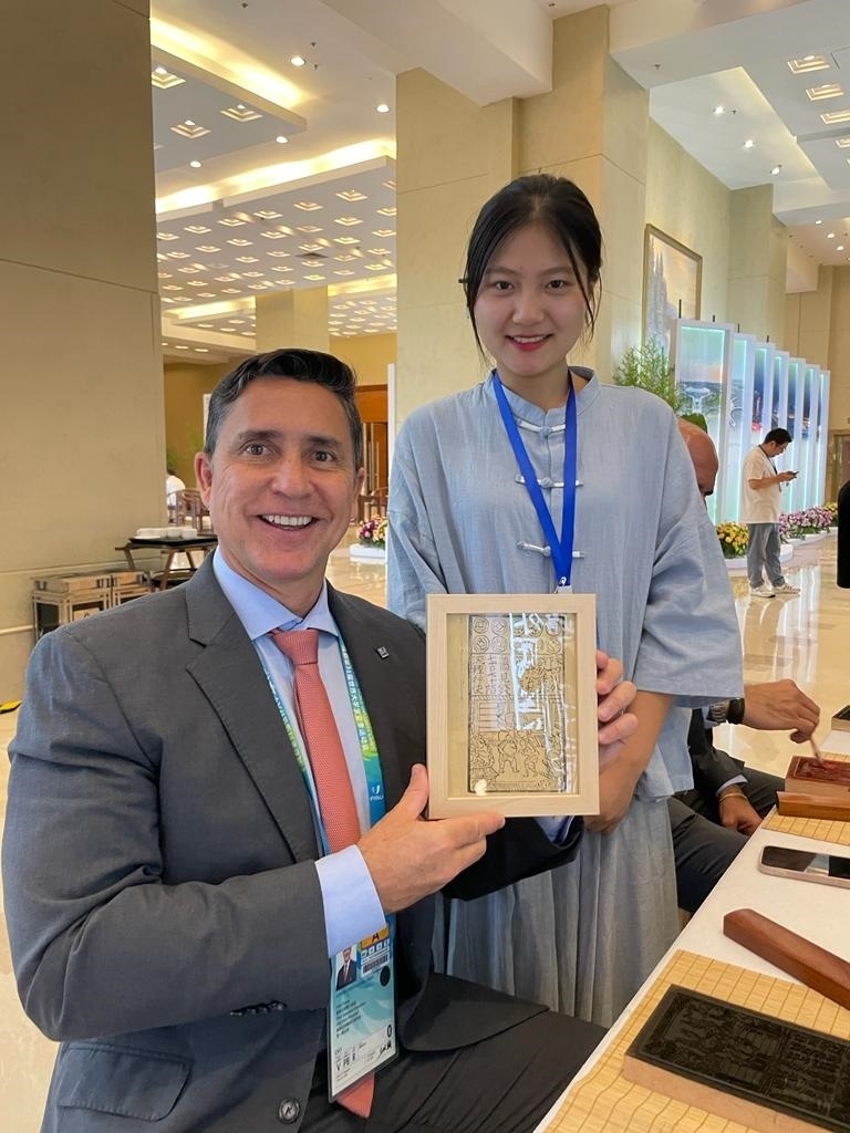 巴西大學(xué)生體育聯(lián)合會主席盧西亞諾·卡布拉爾。受訪者供圖