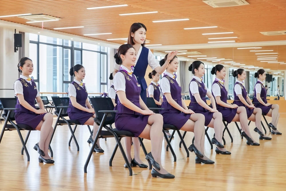 形象儀態(tài)塑造。