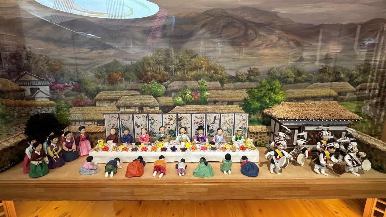 朝鮮族花甲禮展示。人民網(wǎng)記者 金洪花攝