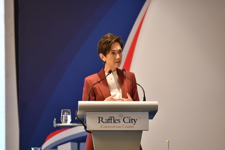 新加坡通訊及新聞部長兼內(nèi)政部第二部長楊莉明。新加坡南洋理工大學供圖