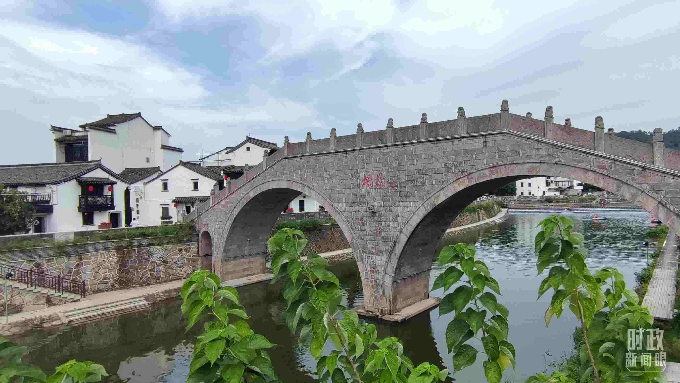 △楓橋古鎮(zhèn)。（總臺(tái)央視記者耿小龍拍攝）