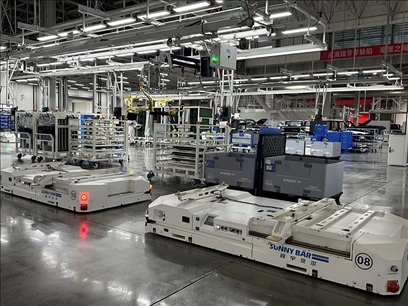 新能源汽車智能生產(chǎn)線。人民網(wǎng) 王紹紹攝