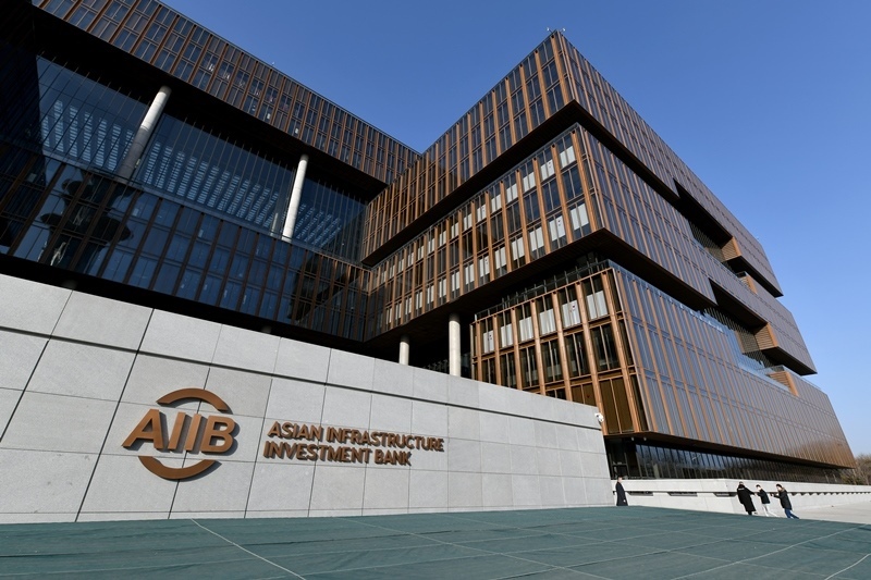 這是位于北京朝陽區(qū)的亞洲基礎(chǔ)設(shè)施投資銀行總部大樓。