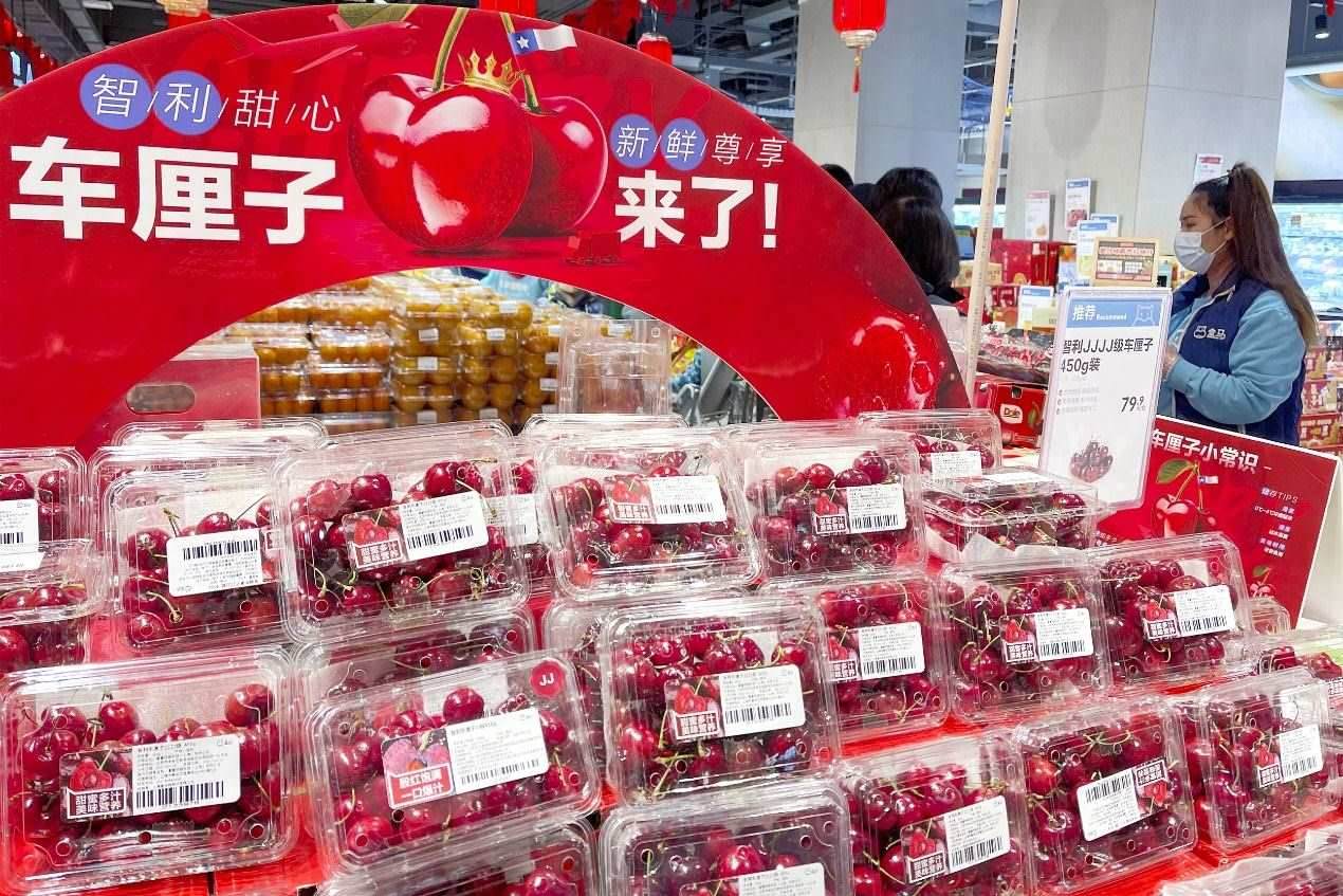 北京一家盒馬鮮生超市中智利車?yán)遄邮圪u區(qū)。來源：視覺中國