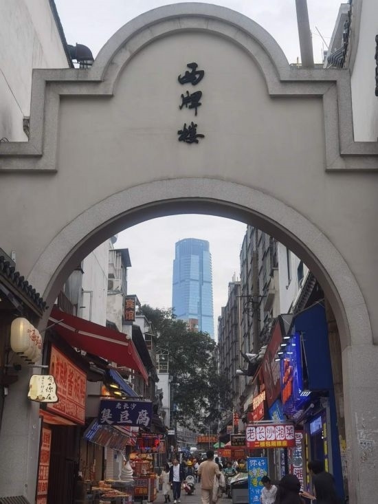 10月25日，太平老街街景。（本報(bào)記者 常雯宜攝）