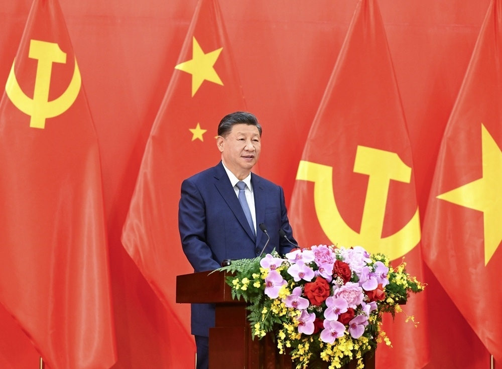 習(xí)近平總書(shū)記發(fā)表題為《賡續(xù)傳統(tǒng)友誼，開(kāi)創(chuàng)中越命運(yùn)共同體建設(shè)新征程》的重要講話。