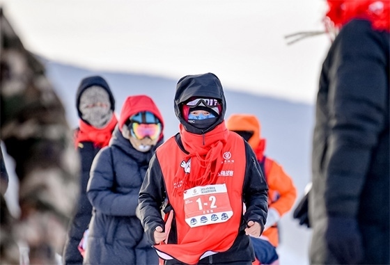 王軍霞在比賽中。主辦方供圖