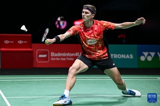 1月13日，安賽龍?jiān)诒荣愔?。新華社記者 程一恒 攝