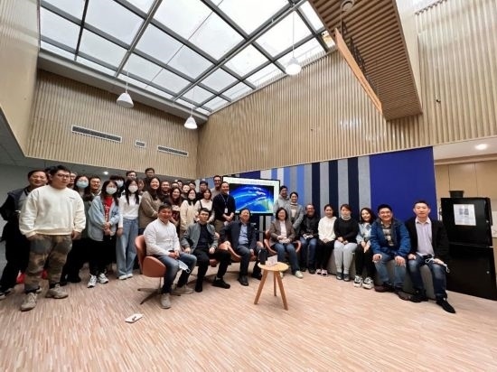 團(tuán)隊歷史照片。（中國科學(xué)院上海光學(xué)精密機械研究所供圖）