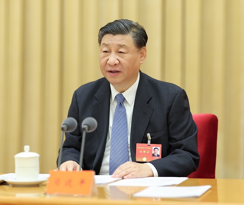 2023年12月11日至12日，中央經(jīng)濟(jì)工作會(huì)議在北京舉行，習(xí)近平總書(shū)記出席會(huì)議并發(fā)表重要講話。