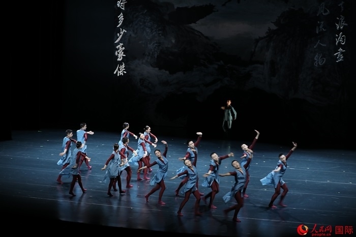 《詩(shī)憶東坡》美國(guó)巡演將持續(xù)2周，在華盛頓、紐約進(jìn)行共計(jì)8場(chǎng)演出。人民網(wǎng)記者 李志偉攝