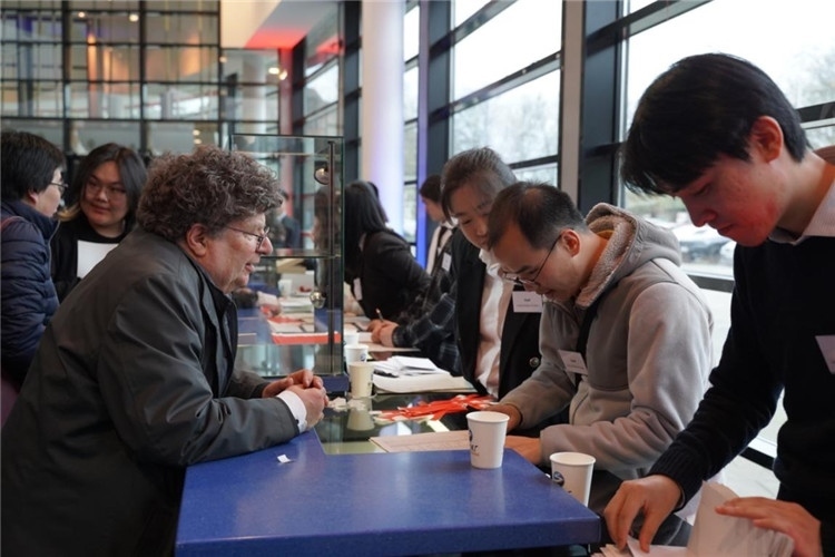 “絲路明珠--杜伊斯堡上海電影周”開(kāi)幕。依琳攝