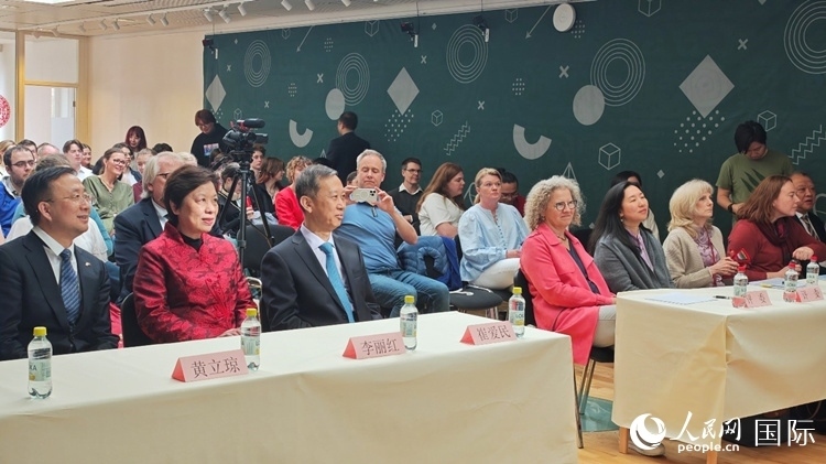“漢語橋”瑞典賽區(qū)預選賽現(xiàn)場。人民網(wǎng)記者 殷淼攝