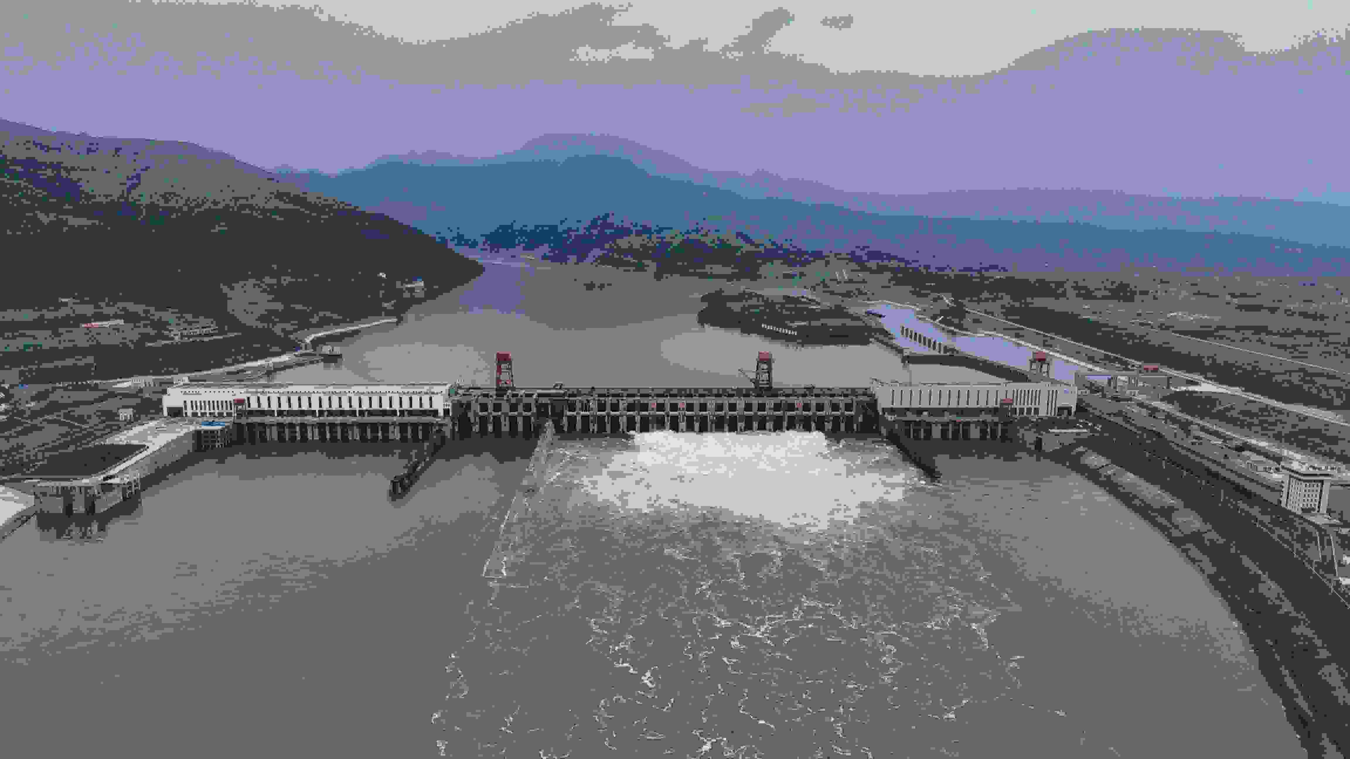 大藤峽水利樞紐精準(zhǔn)調(diào)度保障防洪安全。受訪者供圖