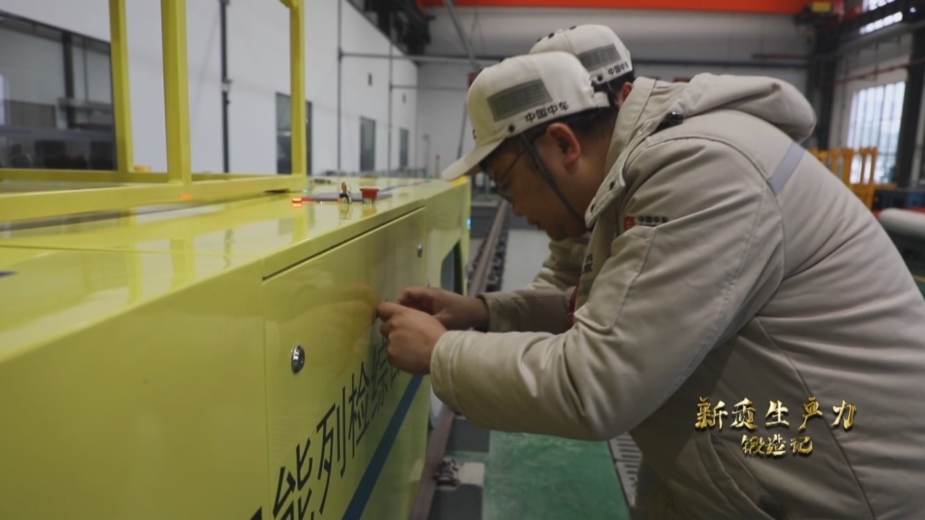 湖南株洲，算法測算團(tuán)隊(duì)正在做地鐵智能化檢測試驗(yàn)。