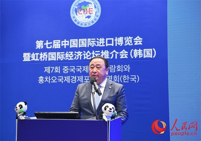 中國(guó)國(guó)際進(jìn)口博覽局黨委書記、副局長(zhǎng)孫成海致辭。 人民網(wǎng) 程安康攝