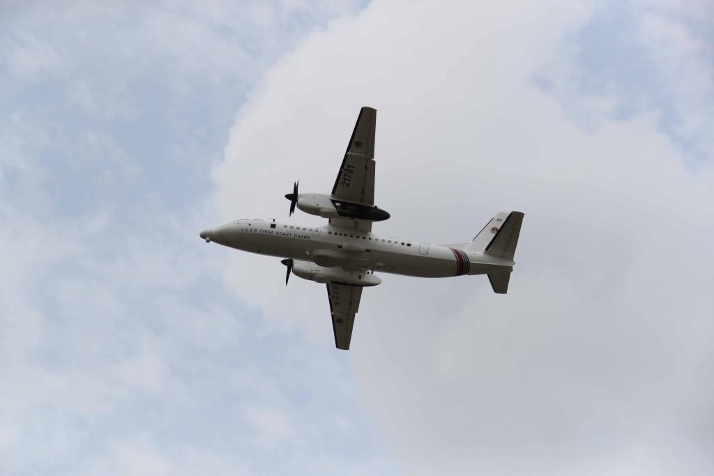 圖為5月14日海警飛機(jī)在休漁海域進(jìn)行空中巡查。（中國(guó)海警局南海分局供圖）
