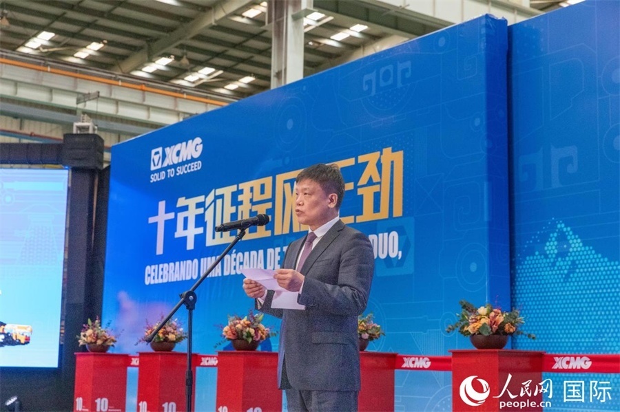 中國貿(mào)促會駐巴西代表處總代表郭英會在致辭中表示，過去十年，中巴經(jīng)貿(mào)關(guān)系迅猛發(fā)展，數(shù)百家中國企業(yè)進入巴西，投資巴西，為巴西的經(jīng)濟建設(shè)貢獻中國企業(yè)的力量。 人民日報社拉美中心分社 威廉·科埃略·維亞納攝