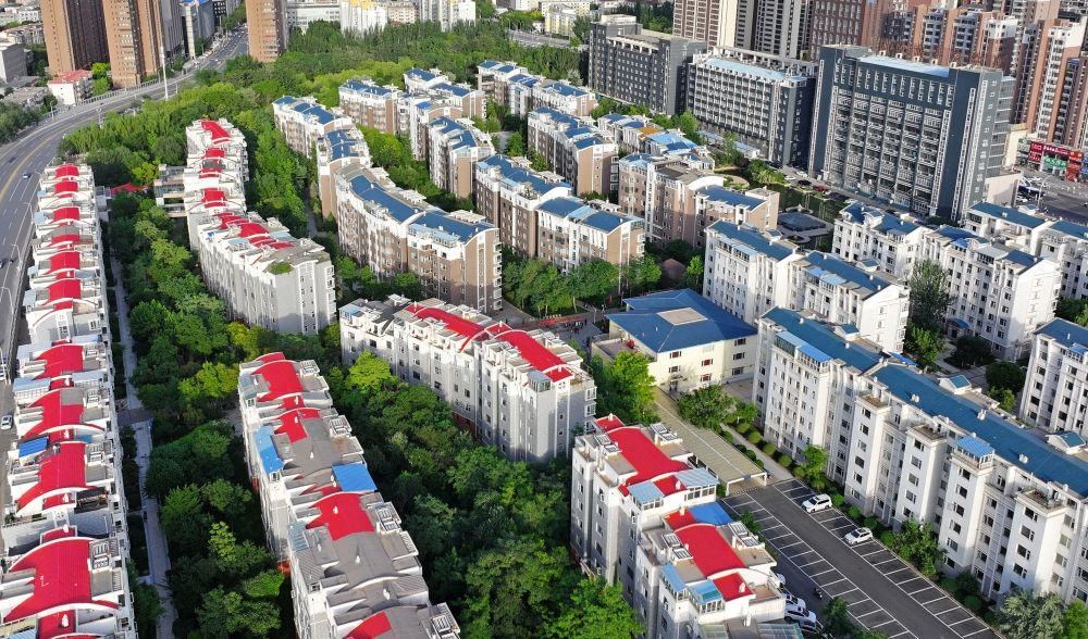 6月19日拍攝的長城花園社區(qū)（無人機照片）。