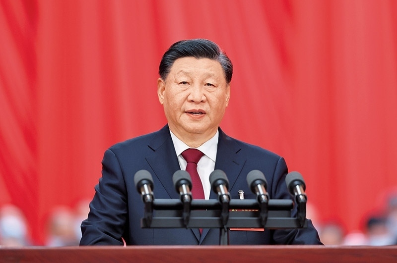 2022年10月16日，中國共產(chǎn)黨第二十次全國代表大會在北京人民大會堂開幕。習(xí)近平代表第十九屆中央委員會向大會作報告。 新華社記者 姚大偉/攝
