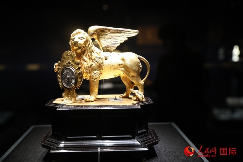 展覽“傳奇之旅：馬可·波羅與絲綢之路上的世界”展品。人民網(wǎng) 殷韜攝