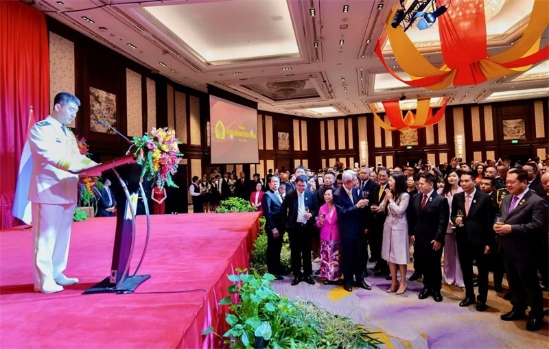 以上圖片均由使館提供，內(nèi)容說明：駐泰使館舉行慶祝建軍97周年招待會(huì)現(xiàn)場(chǎng)。