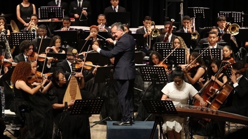 慶祝中國-巴西建交50周年音樂會現(xiàn)場?；顒又鬓k方供圖