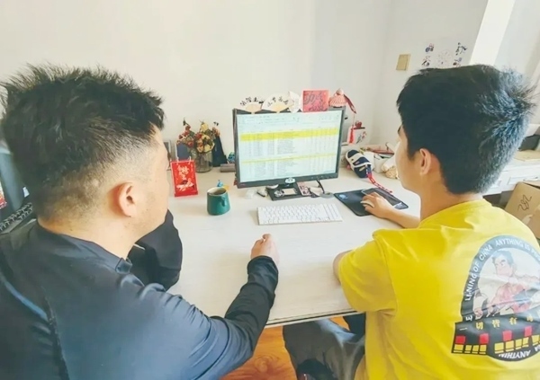 一起上課的畫面。北京航空航天大學(xué)供圖