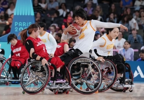 巴黎殘奧會｜“撞車、摔倒，我們都習(xí)慣了”
