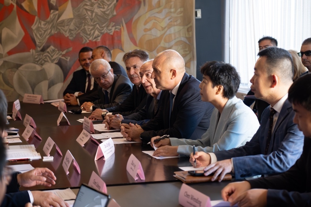 會議現(xiàn)場。中國駐保加利亞大使館供圖。