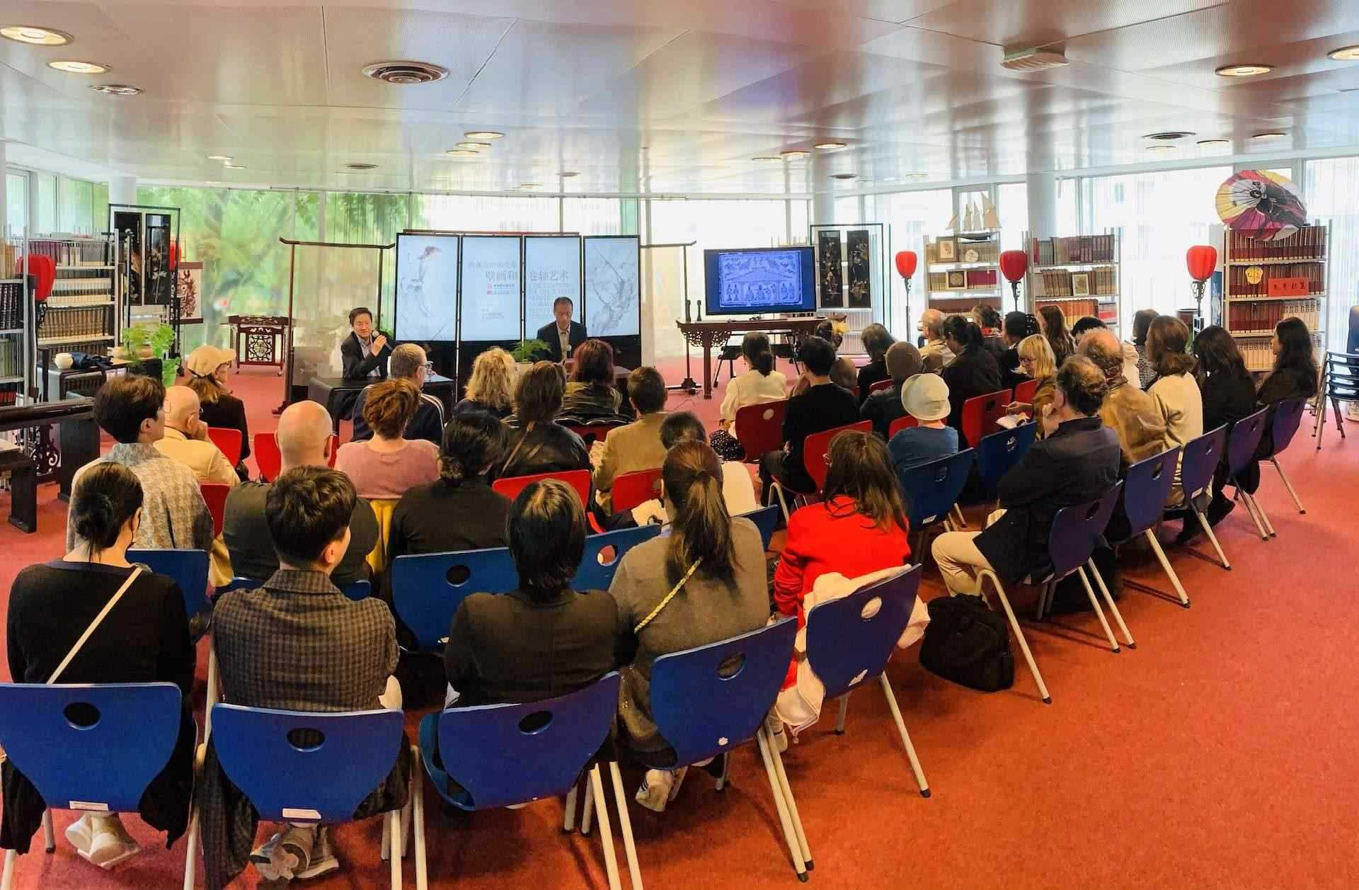 “絲路丹青——絲綢之路沿線壁畫(huà)傳摹展”在巴黎中國(guó)文化中心隆重開(kāi)幕。中國(guó)藝術(shù)研究院供圖