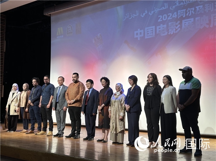 中阿兩國官員、電影行業(yè)從業(yè)者、媒體代表等出席開幕式 郝瑞敏攝
