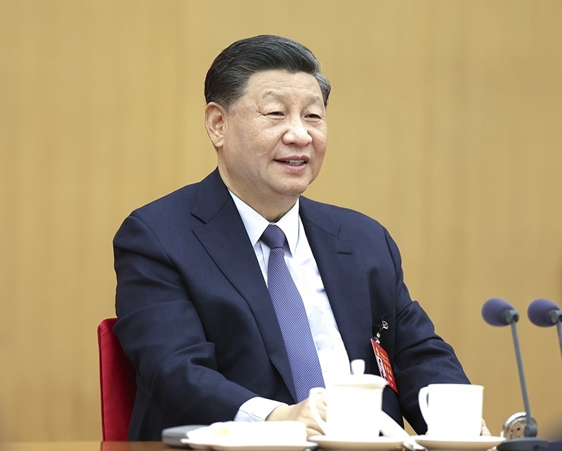 2022年10月17日，習(xí)近平同志參加黨的二十大廣西代表團(tuán)討論。