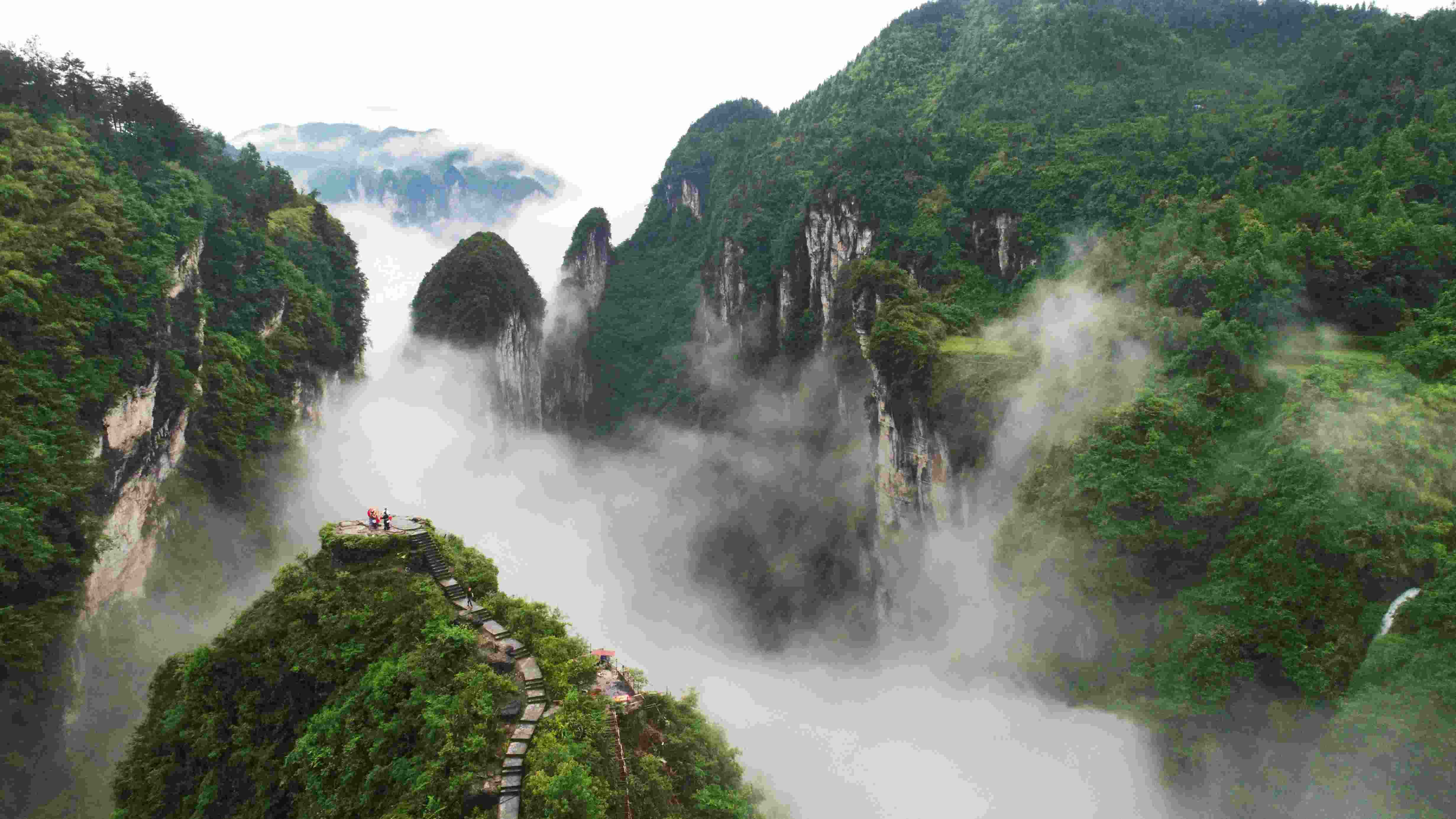 湖南矮寨國家森林公園。受訪者供圖