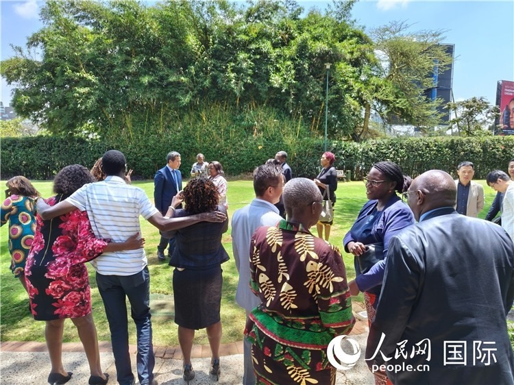 與會嘉賓在交流。陳哲攝