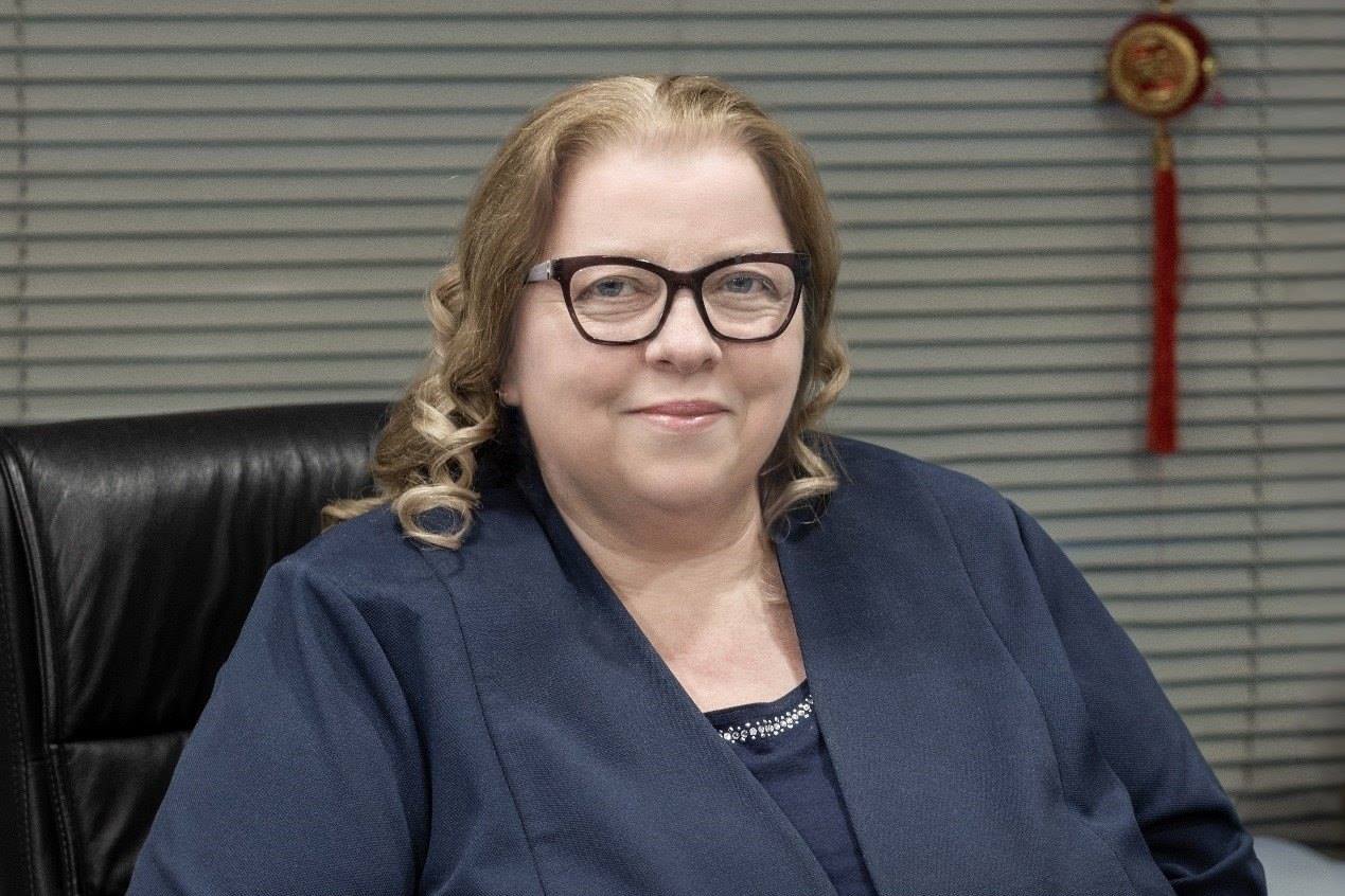 北京俄羅斯文化中心主任吳丹娜（塔季揚(yáng)娜·烏爾茹姆采娃）。受訪(fǎng)者供圖