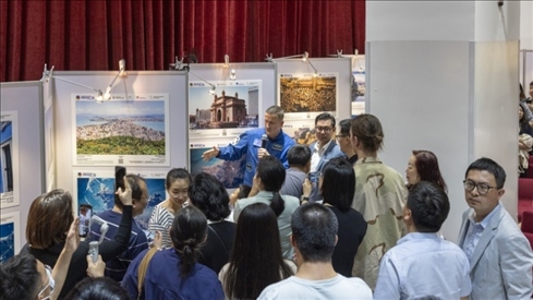 5月29日，“宇宙·金磚國(guó)家”圖片巡回展在北京舉辦，活動(dòng)現(xiàn)場(chǎng)吸引了眾多中國(guó)觀(guān)眾。北京俄羅斯文化中心供圖