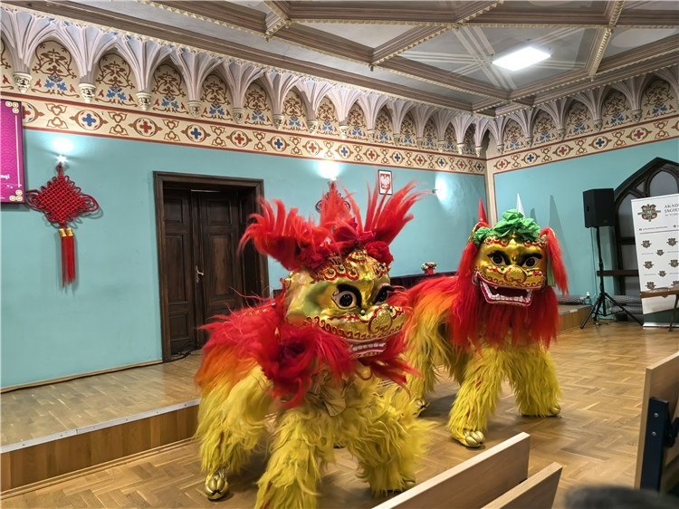 托倫雅蓋隆學(xué)院禮堂巡演現(xiàn)場(chǎng)。主辦方供圖。