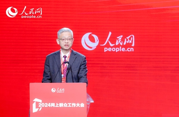 寧夏回族自治區(qū)銀川市委社會工作部副部長李卒作實踐分享。人民網(wǎng) 鄂智超攝