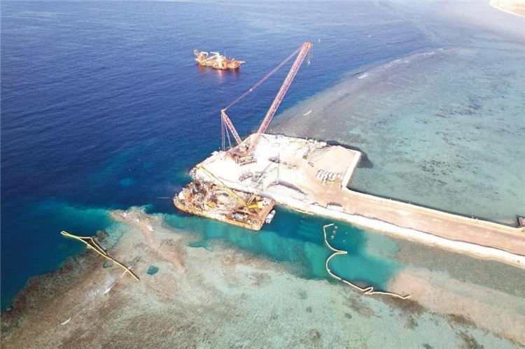 拉比格四期海水淡化項(xiàng)目取水口作業(yè)場(chǎng)景。項(xiàng)目方供圖