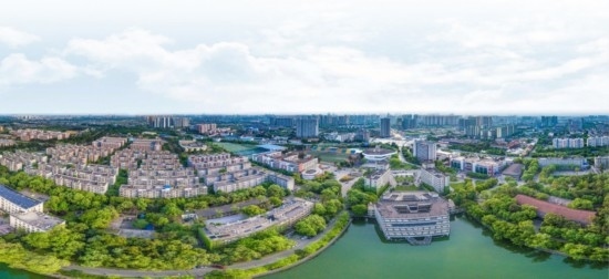 成都理工大學(xué)全景航拍圖。成都理工大學(xué)供圖