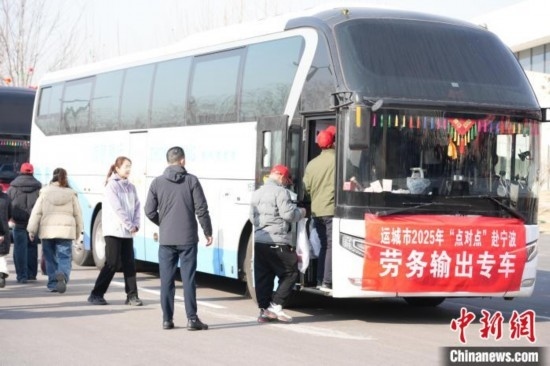 為提升服務精準度，活動期間特別開展定點勞務輸出服務。 解凱光 攝