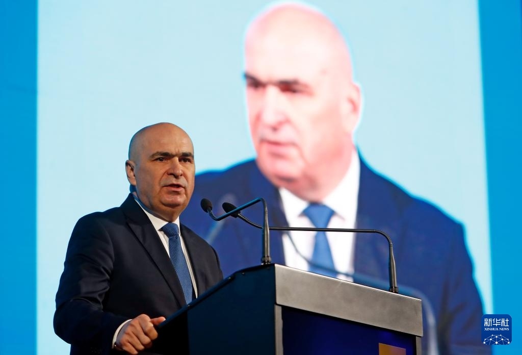 這是1月26日在羅馬尼亞首都布加勒斯特拍攝的伊利耶·博洛讓的資料照片。新華社發(fā)（克里斯泰爾攝）