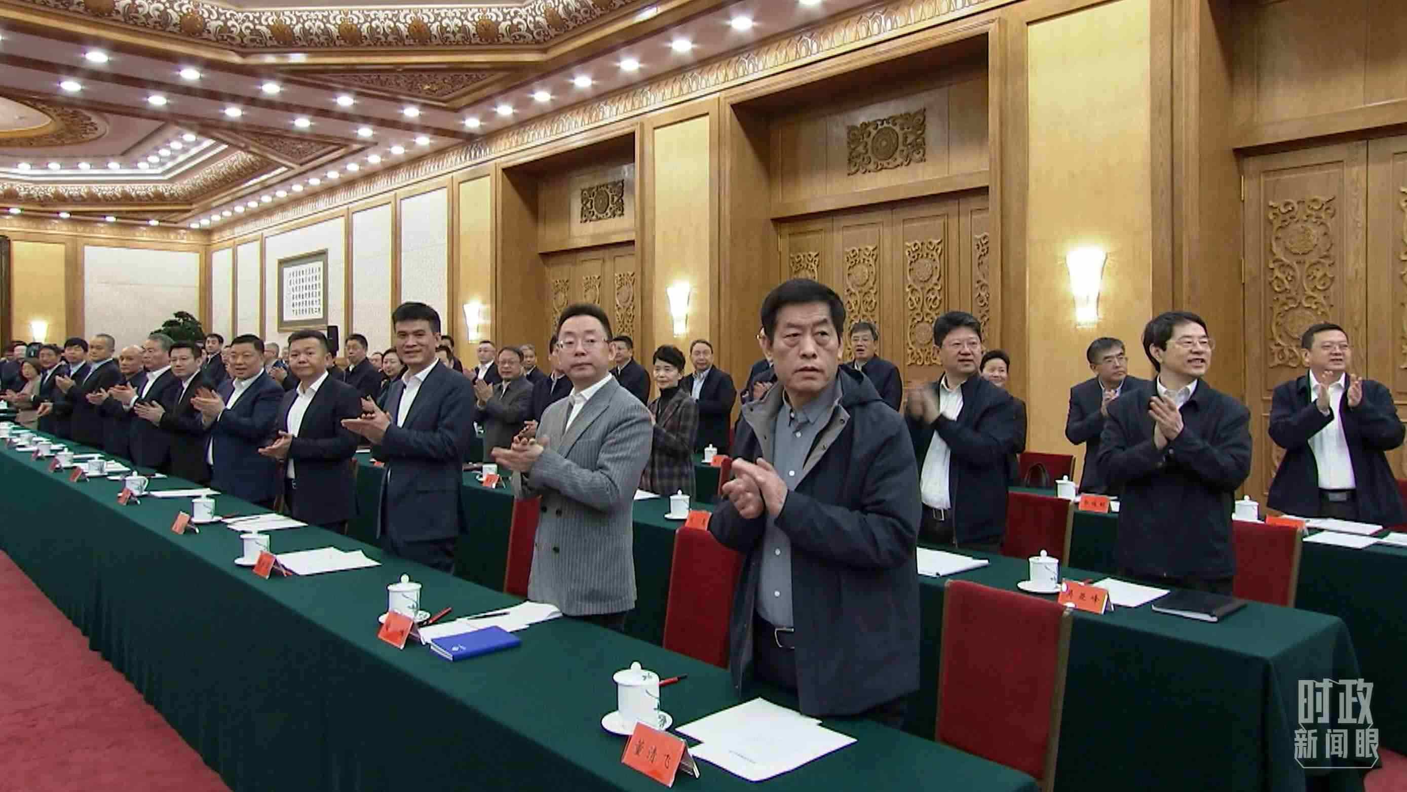 △2月17日，民營(yíng)企業(yè)座談會(huì)現(xiàn)場(chǎng)。